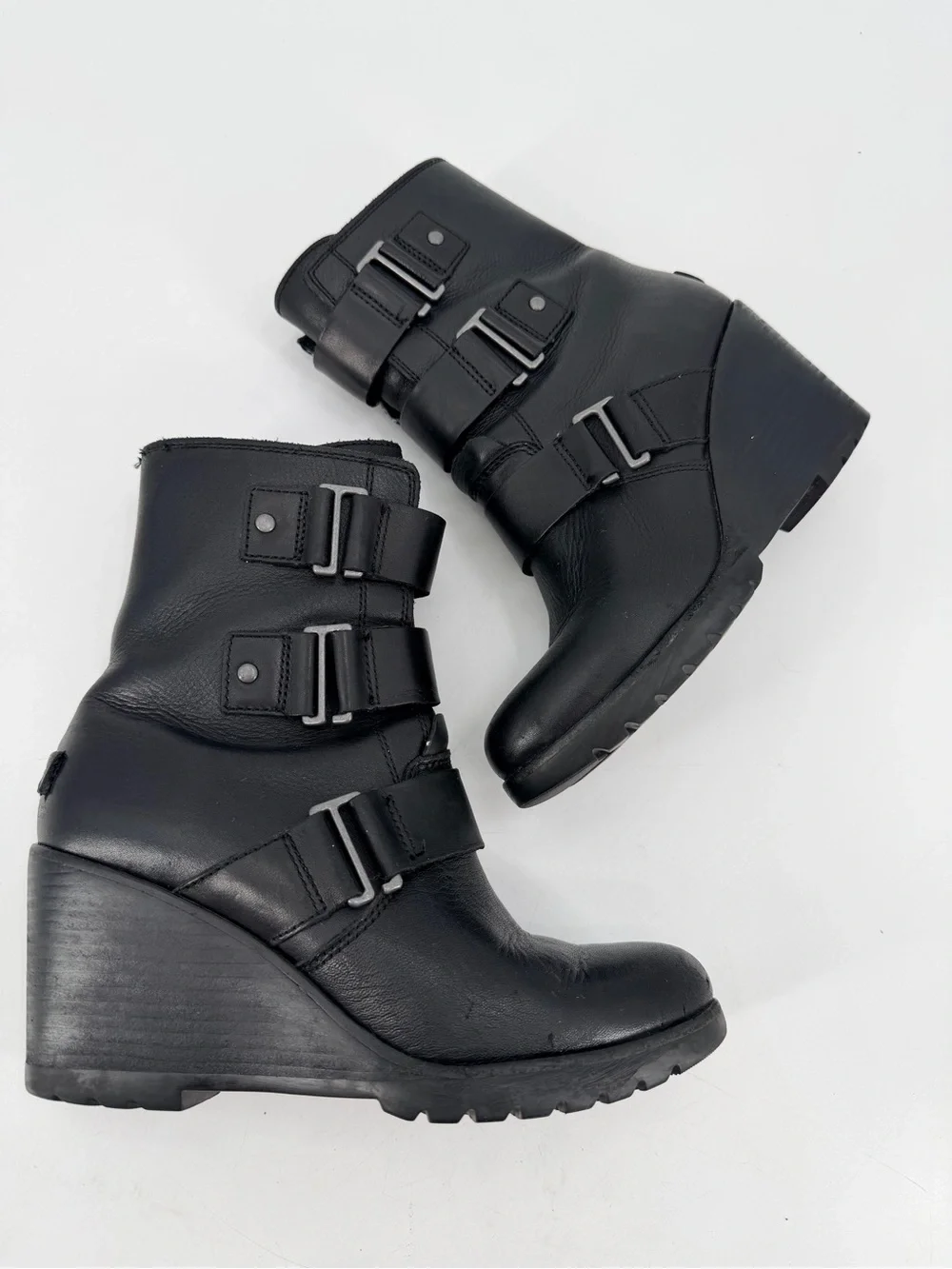Sorel After Hours Size 8 Boots Black Leather Wedge Heel Biker Moto Fashion